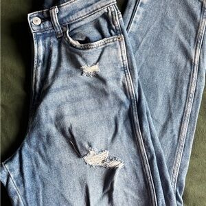 Arizona Jean Company Light Blue Distressed Boyfriend Jeans